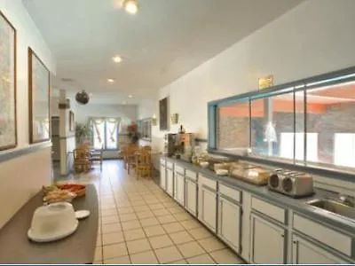 Budgetel And - Hotel 3*