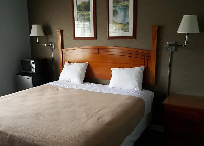 Budgetel And - Glen Ellyn