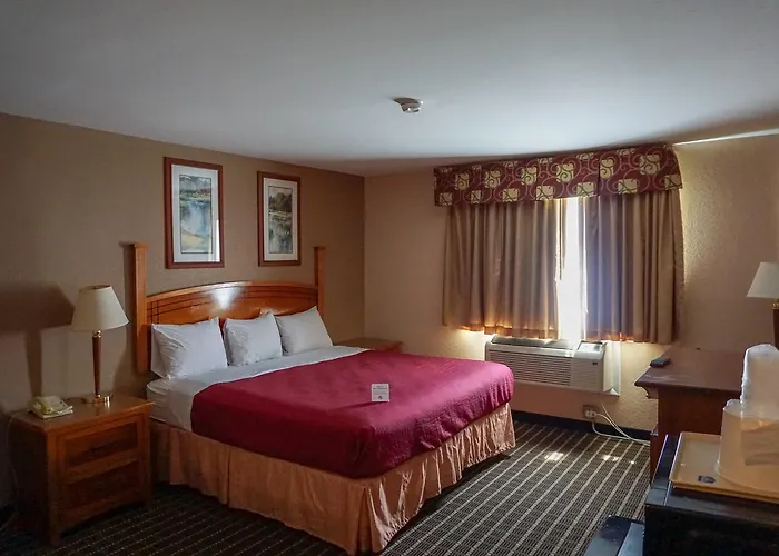 Hotel Budgetel And -