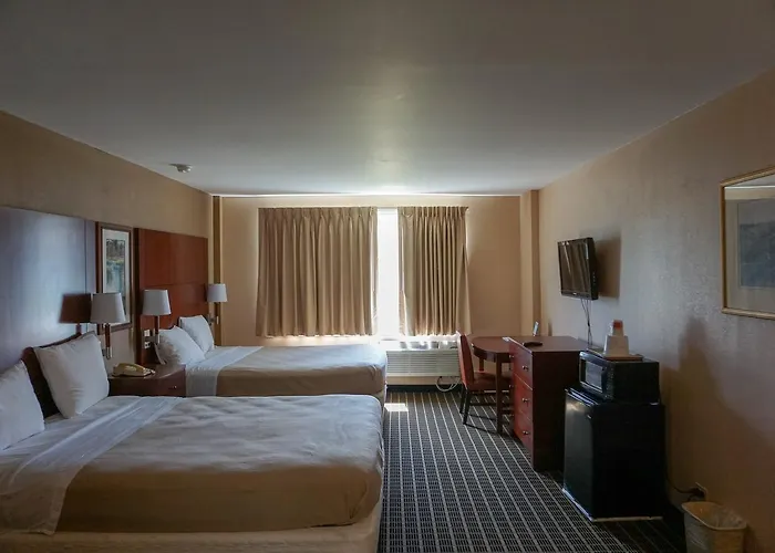Hotel Budgetel And -