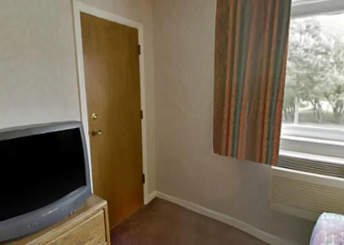 Budgetel And - 3* Glen Ellyn