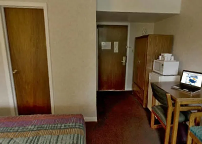 Budgetel And - Hotel